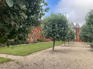 Photo 15- click for photo gallery